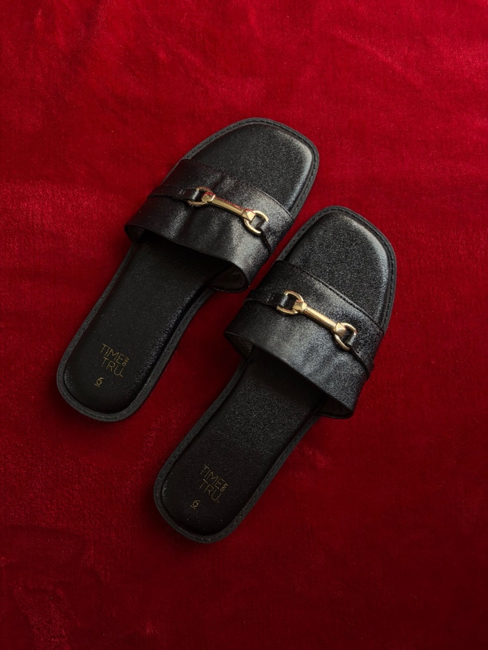 Time & Tru Black & Gold Slide Sandals: Size 6